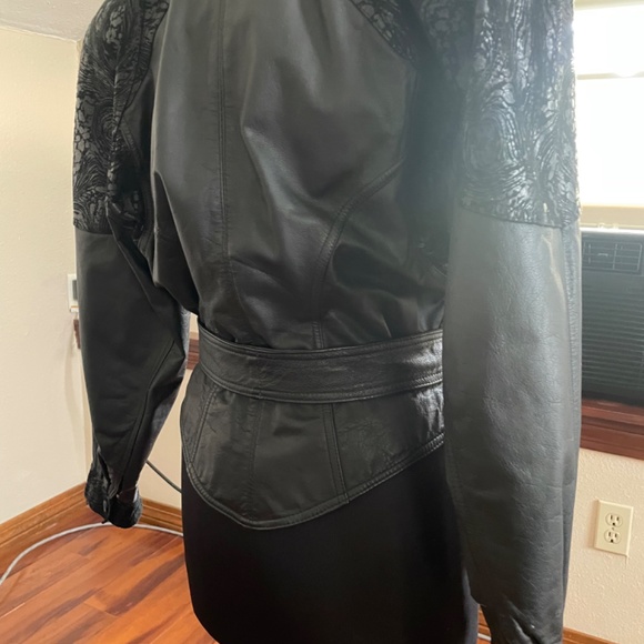 Vintage Late 80’s Early 90’s Leather Jacket - Picture 4 of 16